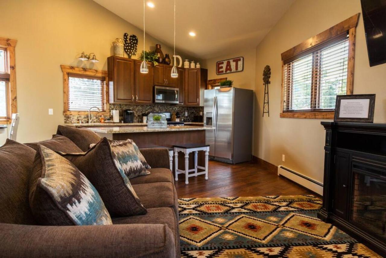 Spacious 2Nd Story Loft With Awesome Views Estes Park Exterior photo